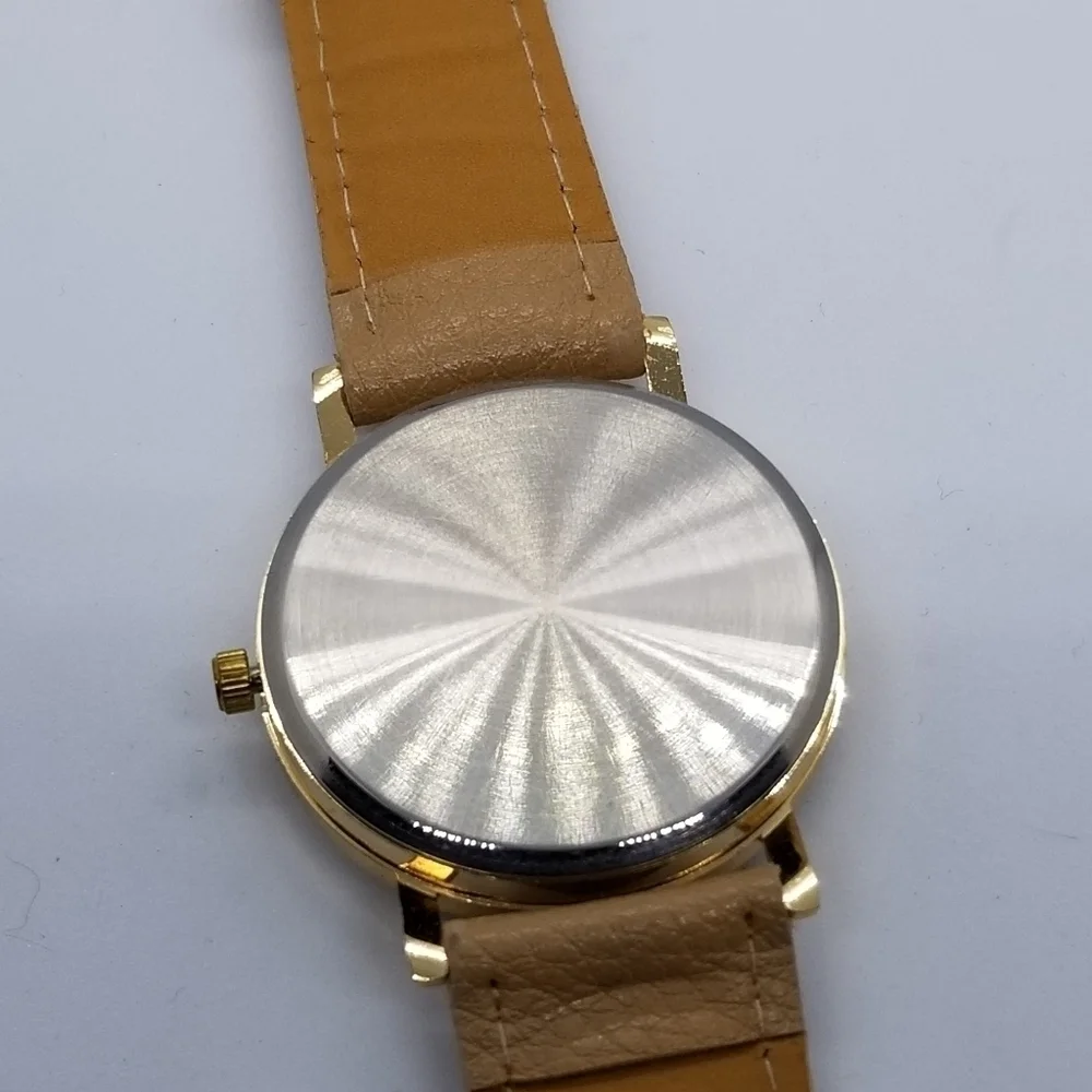 striped anchor watch with tan band